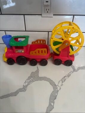 Little People Zoo Train